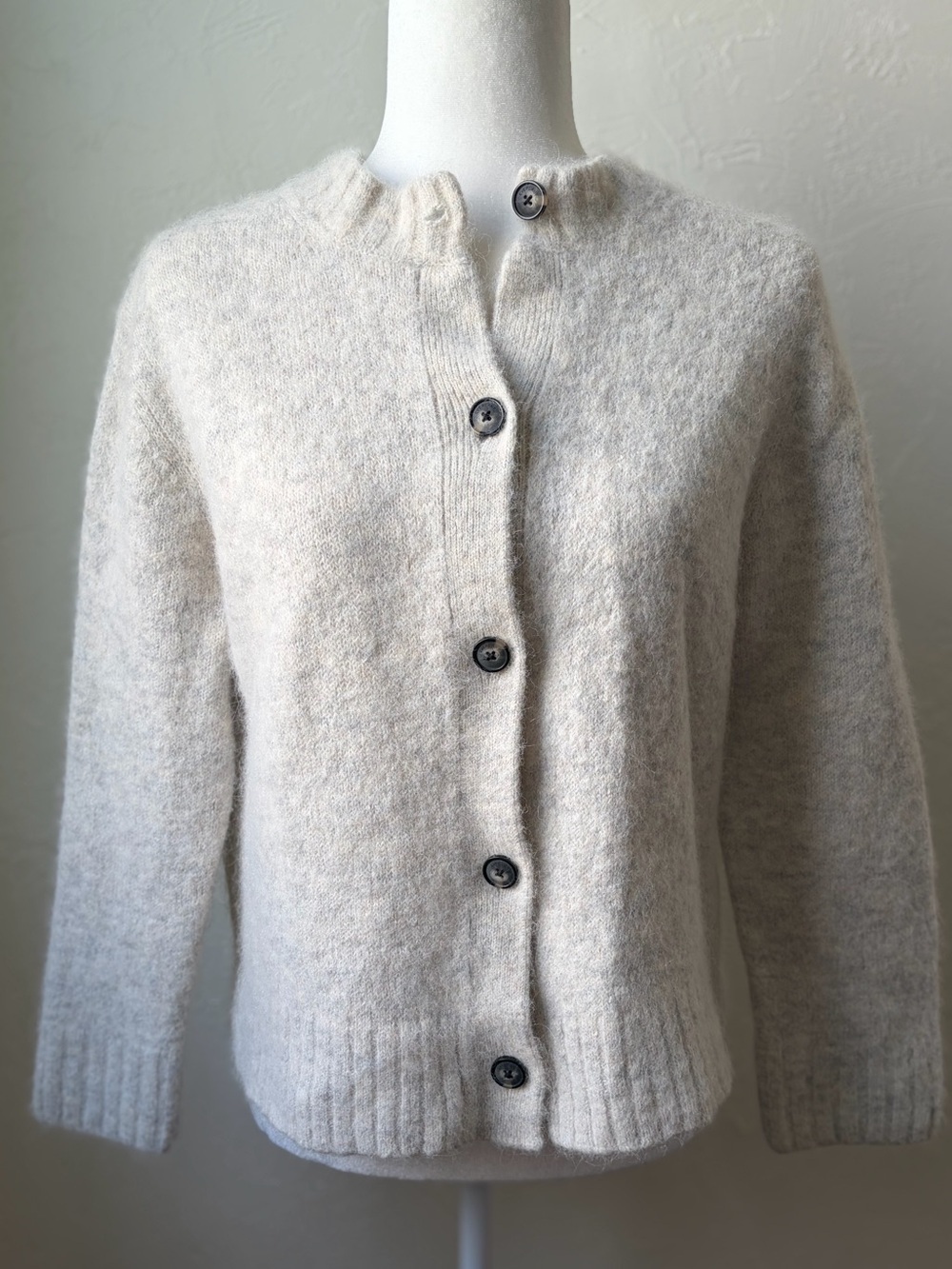 Everlane Crew Cardigan Alpaca Heather Stone Gray Button Front Sweater Size L